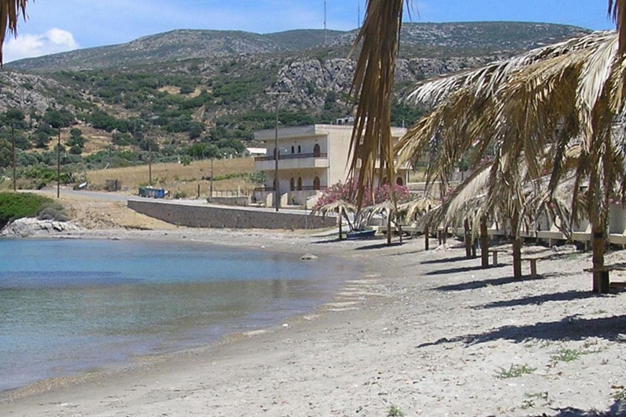 Aloustina